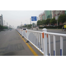 贵阳市市政道路护栏工程